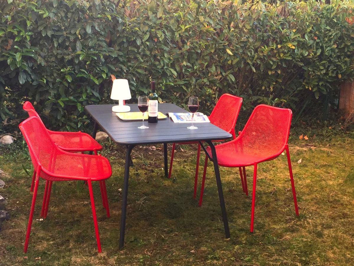 The One Suite Annecy Ngoại thất bức ảnh